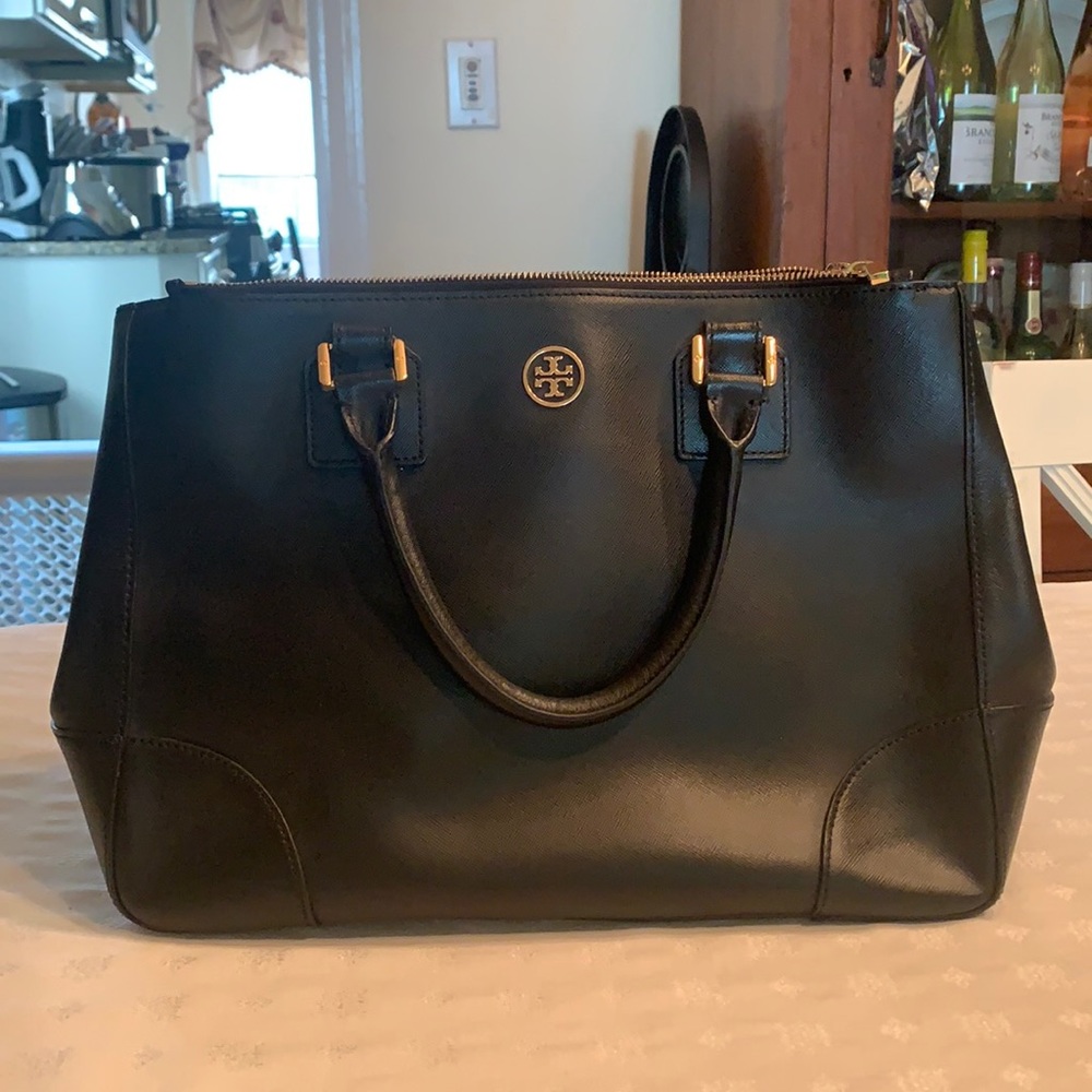 Tory Burch Robinson double zip black totebag purse